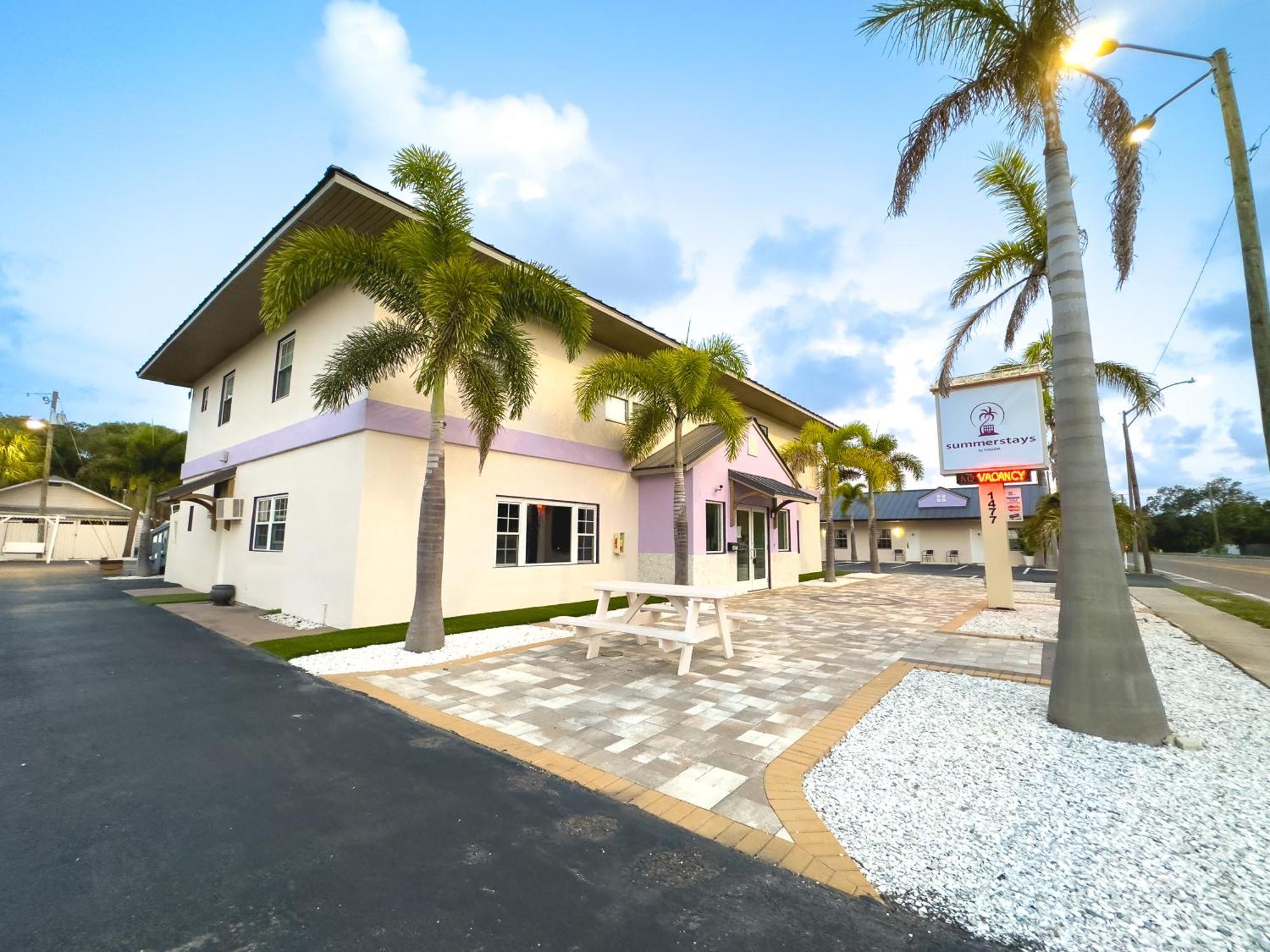 2Q Beds Studio Apt With Shared Pool 01 Clearwater Exterior foto
