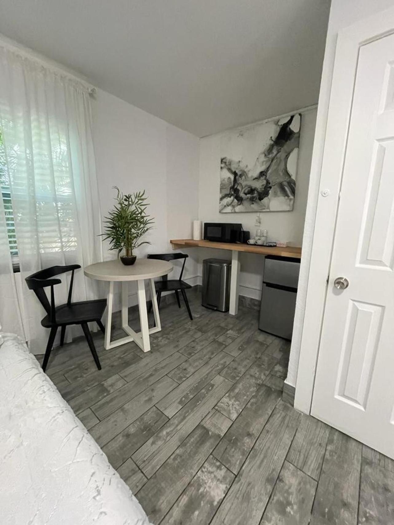 2Q Beds Studio Apt With Shared Pool 01 Clearwater Exterior foto