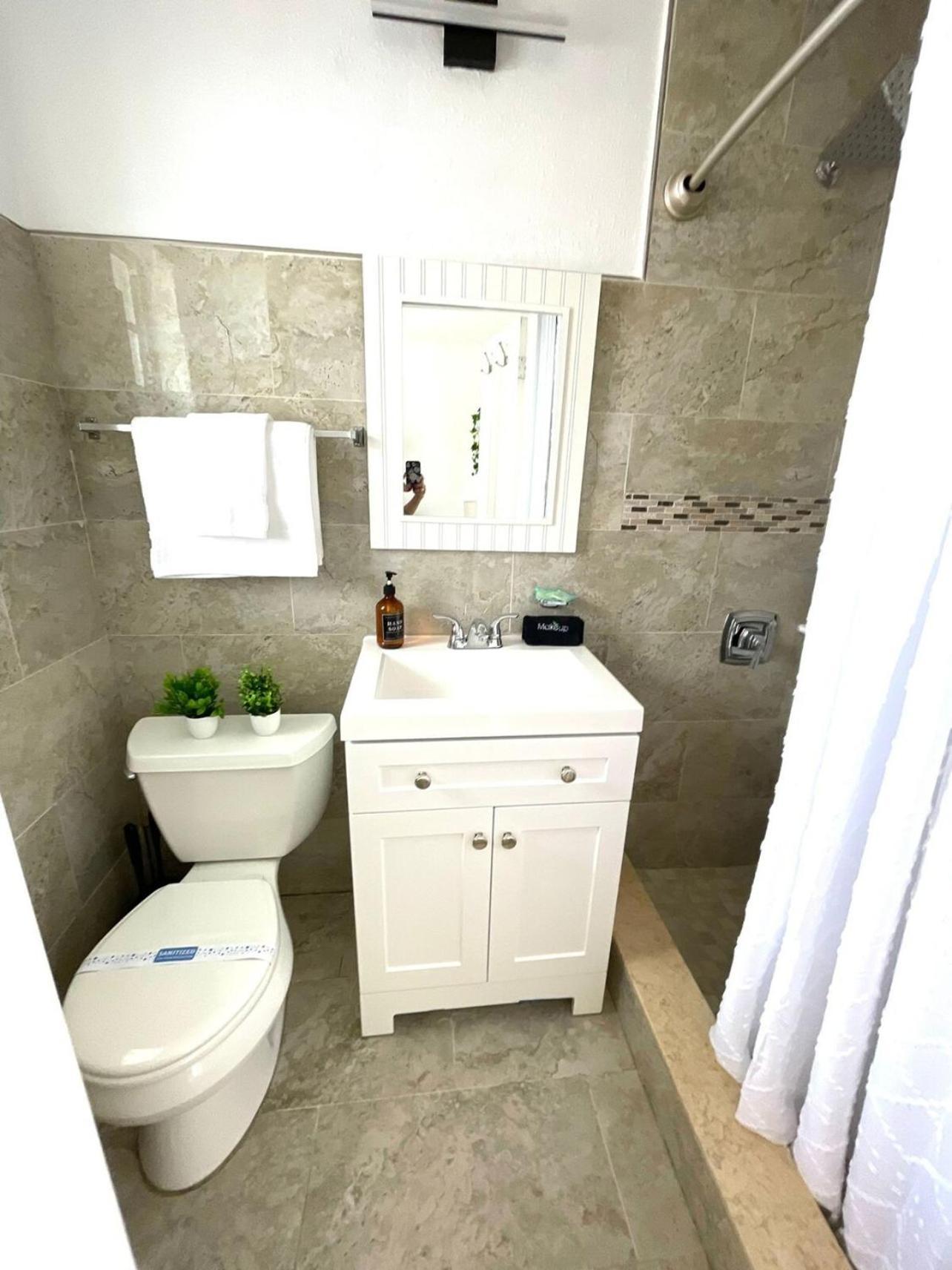 2Q Beds Studio Apt With Shared Pool 01 Clearwater Exterior foto