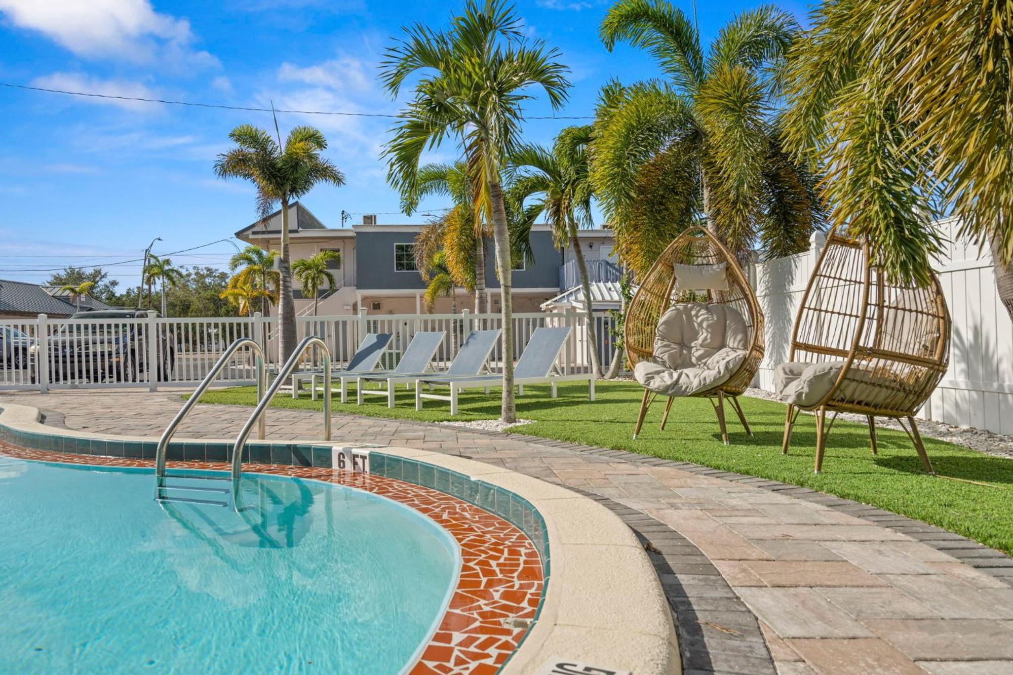 2Q Beds Studio Apt With Shared Pool 01 Clearwater Exterior foto